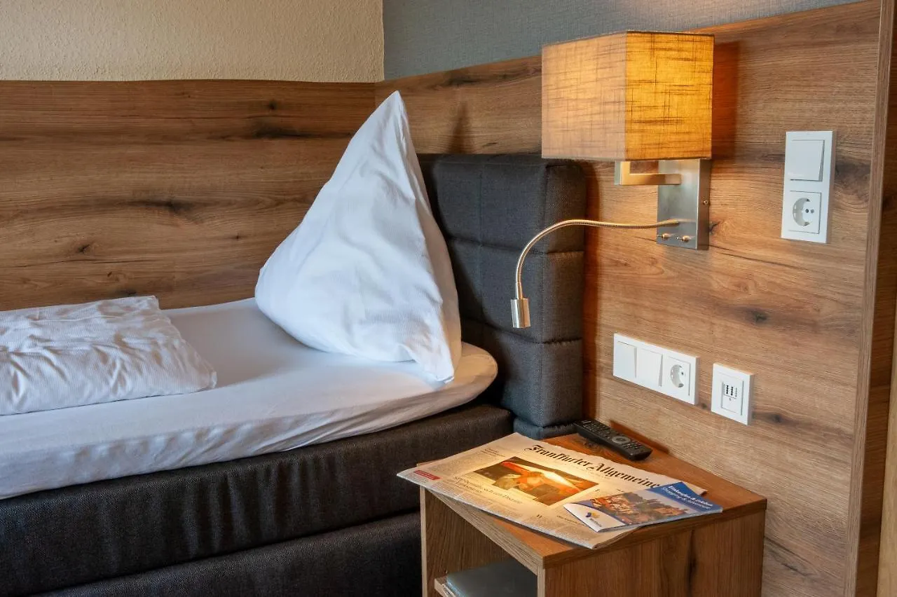 Hotel Landgasthof Oberschnorrhof Dammbach
