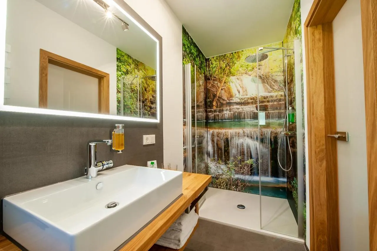 Dammbach Hotel Landgasthof Oberschnorrhof גרמניה