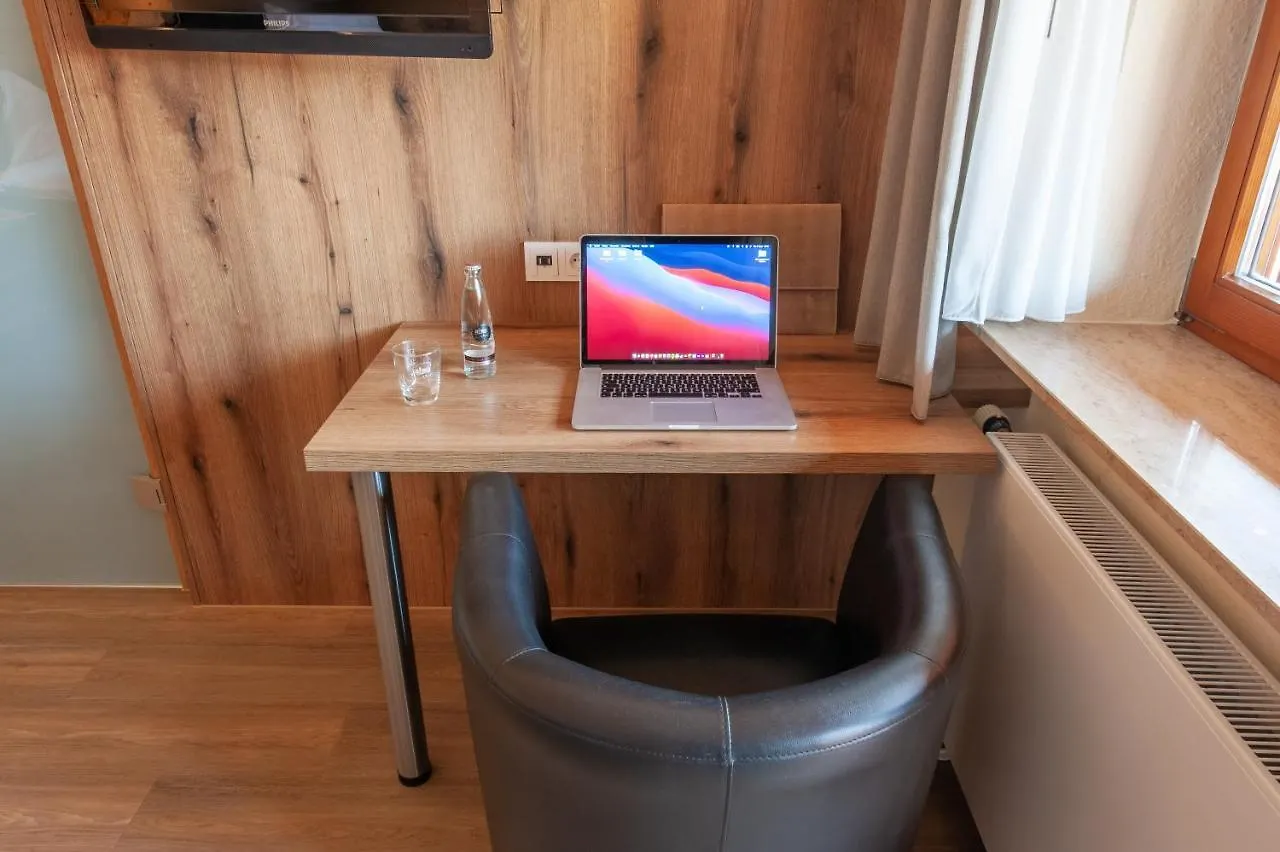 Dammbach Hotel Landgasthof Oberschnorrhof גרמניה